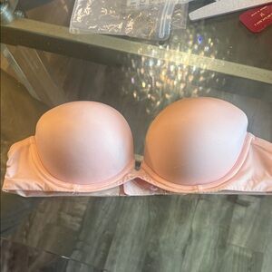 Elegant Pink Strapless Bra